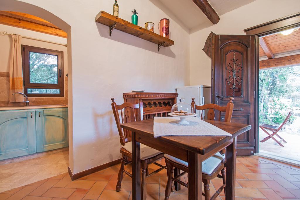 Casa Vacanze San Pantaleo Villa Luaran gambar