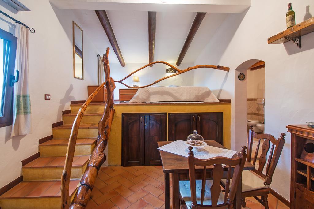 Casa Vacanze San Pantaleo Villa Luaran gambar