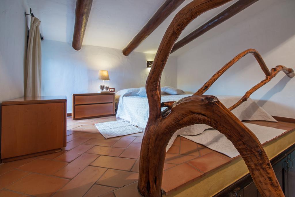 Casa Vacanze San Pantaleo Villa Luaran gambar